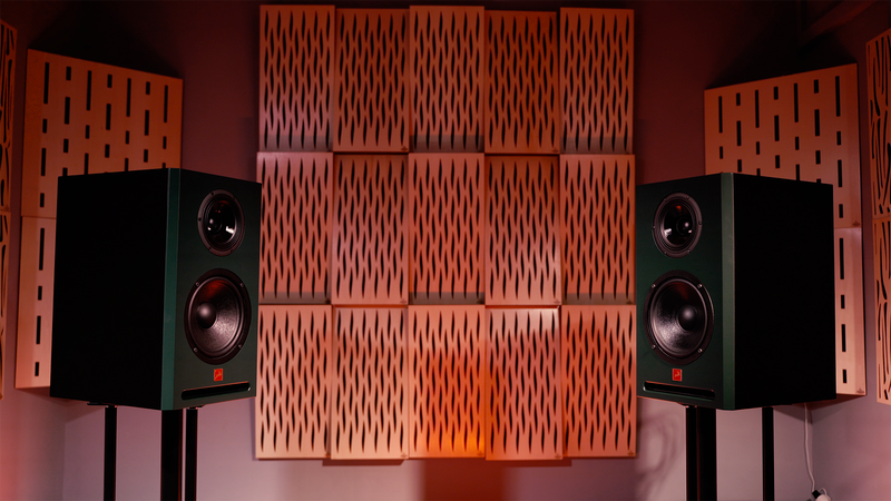 Antelope Audio Atlas i8 3-Way Isobaric Active Monitor
