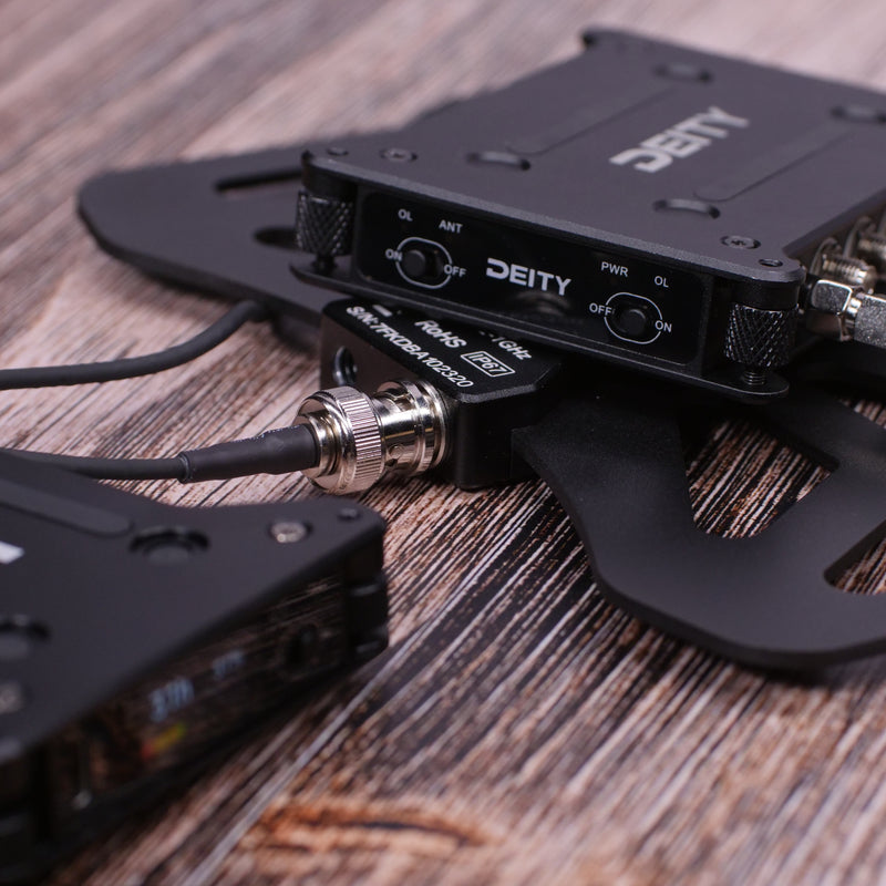 Deity SRD-Mini Portable 4-Channel Antenna Distribution System (470 to 960 MHz)
