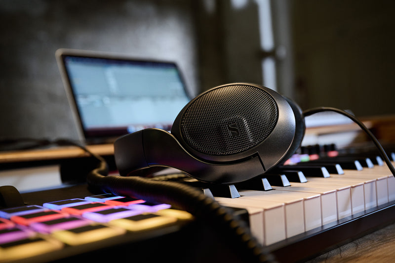 Sennheiser HD400-Pro Studio Headphones