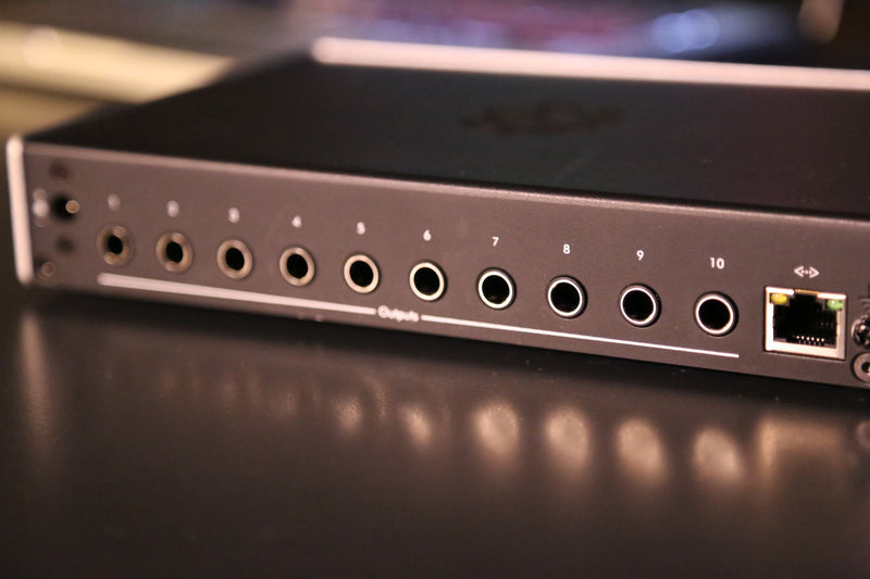 Iconnectivity PlayAUDIO 12 Audio Interface for Playback