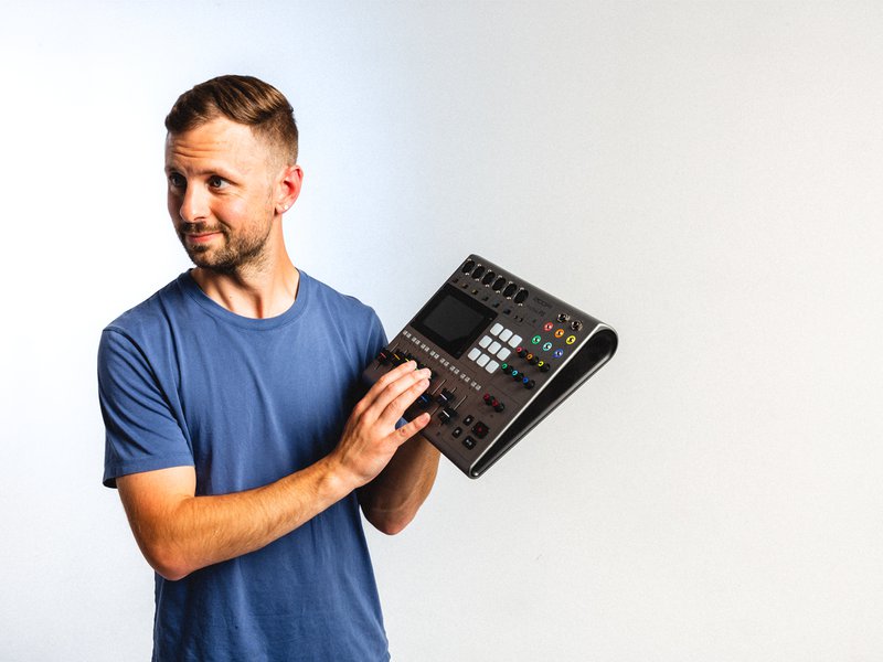 Zoom PodTrak P8 8-Track Podcast Recorder