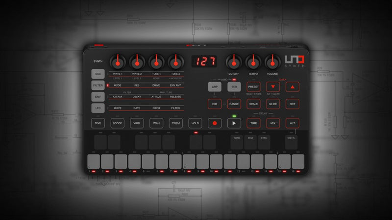 IK Multimedia UNO Synth Analog Synthesizer