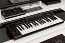 IK Multimedia iRig Keys 2 Compact USB Midi Keyboard