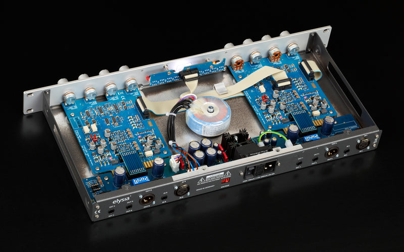 Elysia nvelope Discrete Class-A Stereo Impulse Shaper