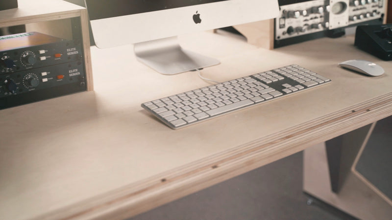 Sessiondesk HOME 2.0 Studio Desk (with 2 Racks)