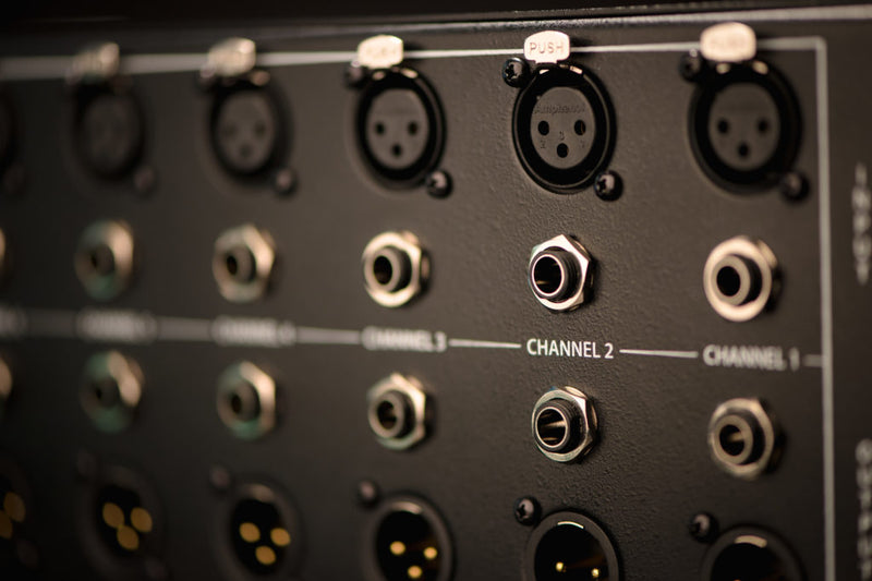 Rupert Neve Designs R10 Ten Space 500 Series Chassis